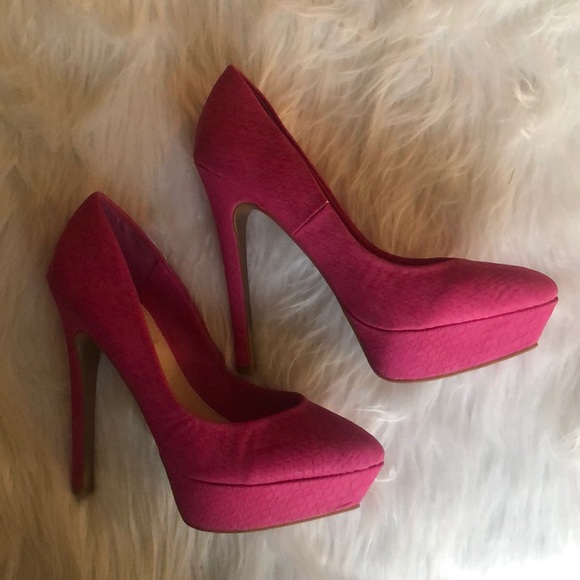 Steve Madden Platform Heels - Picture 2 of 2